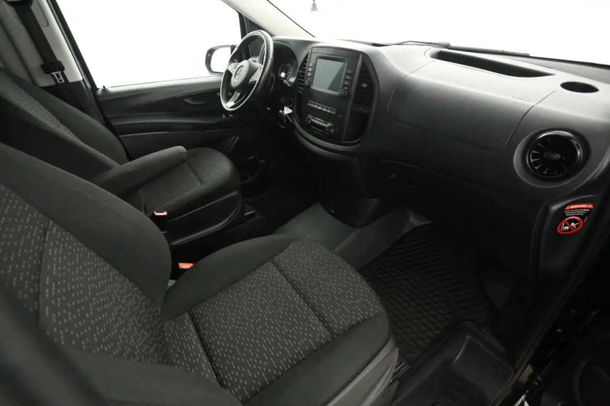 114 CDI Extra Lang | Dubbele Cabine | Automaat | Clima | Cruise | Carplay | LED | Navi | Parkeersens.