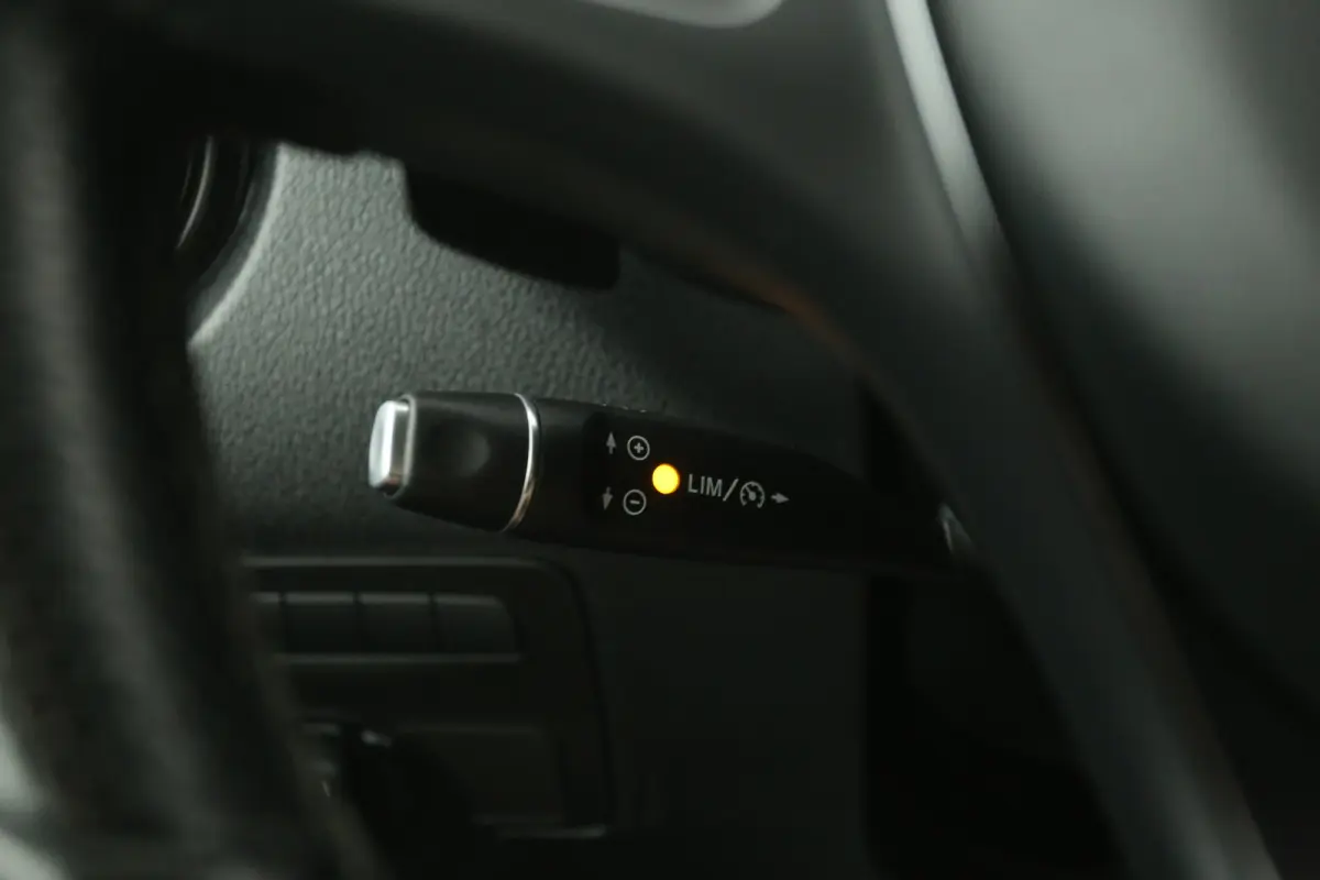 114 CDI Extra Lang | Dubbele Cabine | Automaat | Clima | Cruise | Carplay | LED | Navi | Parkeersens.