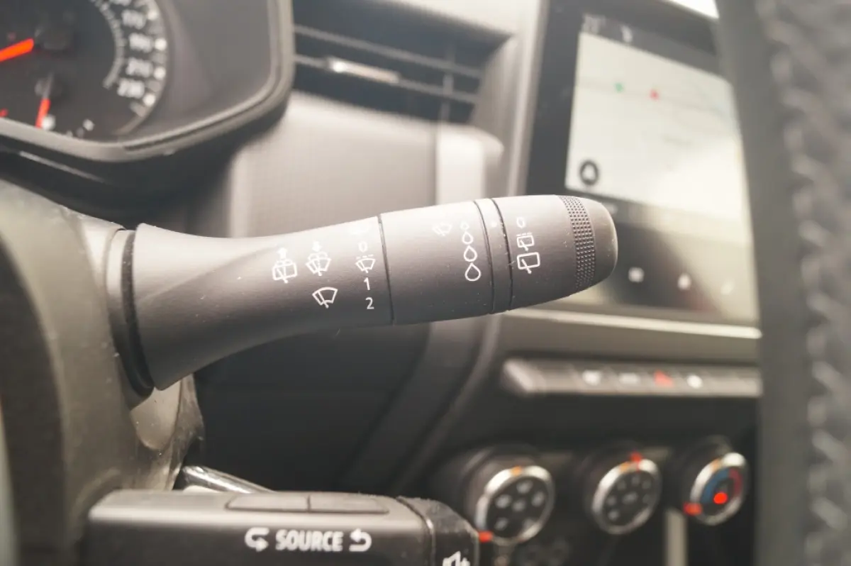 1.0 TCe Zen Pack -NAVI-LED-AIRCO-PDC-CRUISE-