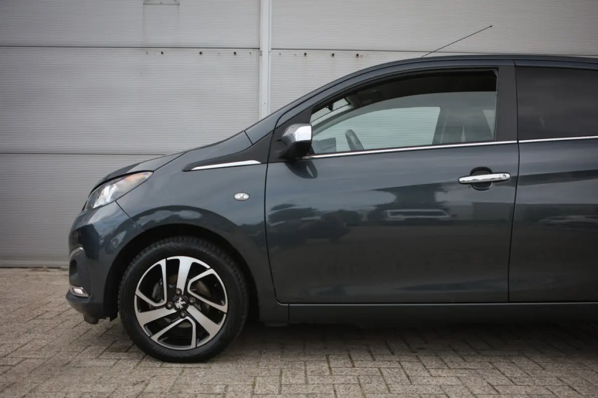 1.0 e-VTi Allure | Carplay | Airco | Achteruitrijcamera |