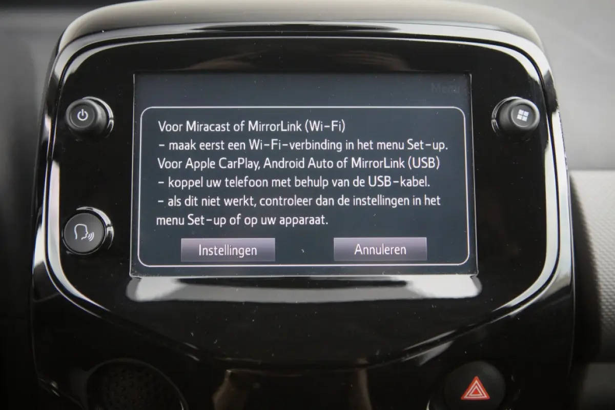 1.0 e-VTi Allure | Carplay | Airco | Achteruitrijcamera |