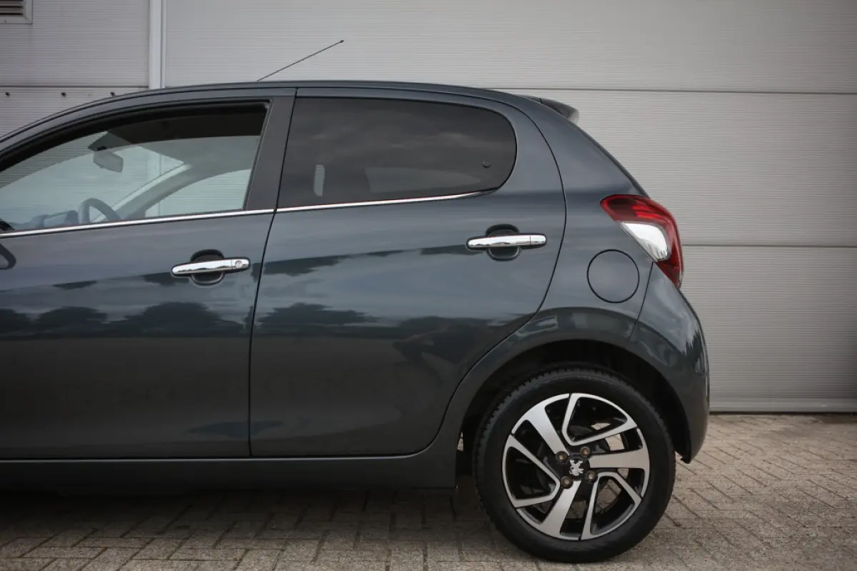 1.0 e-VTi Allure | Carplay | Airco | Achteruitrijcamera |