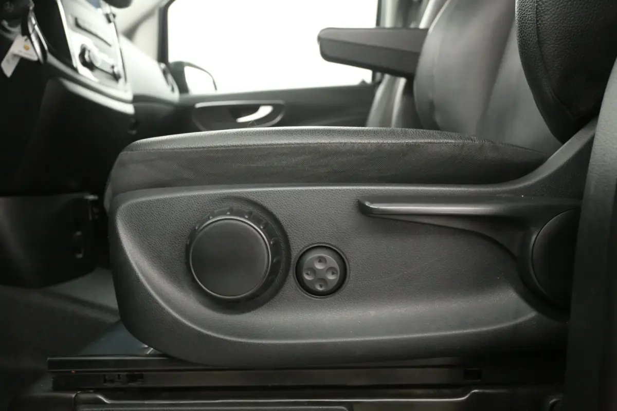 116 CDI Extra Lang | Automaat | Clima | Camera | Cruise | 3 Zits | Trekhaak | Navi | Carplay | LED