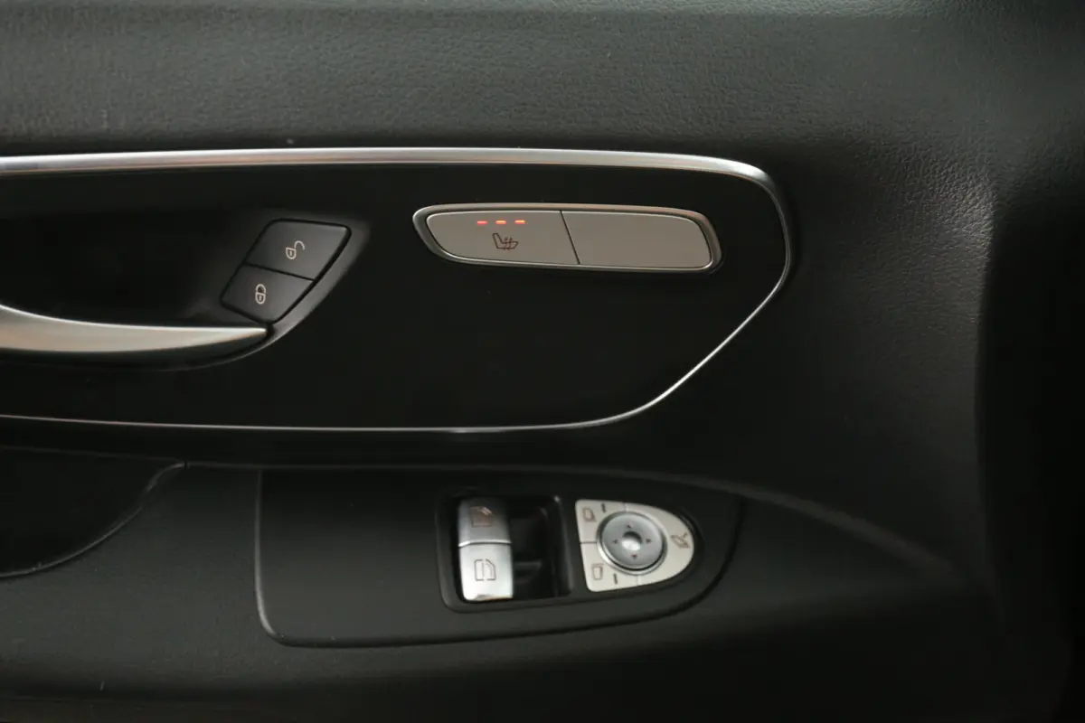 116 CDI Extra Lang | Automaat | Clima | Camera | Cruise | 3 Zits | Trekhaak | Navi | Carplay | LED