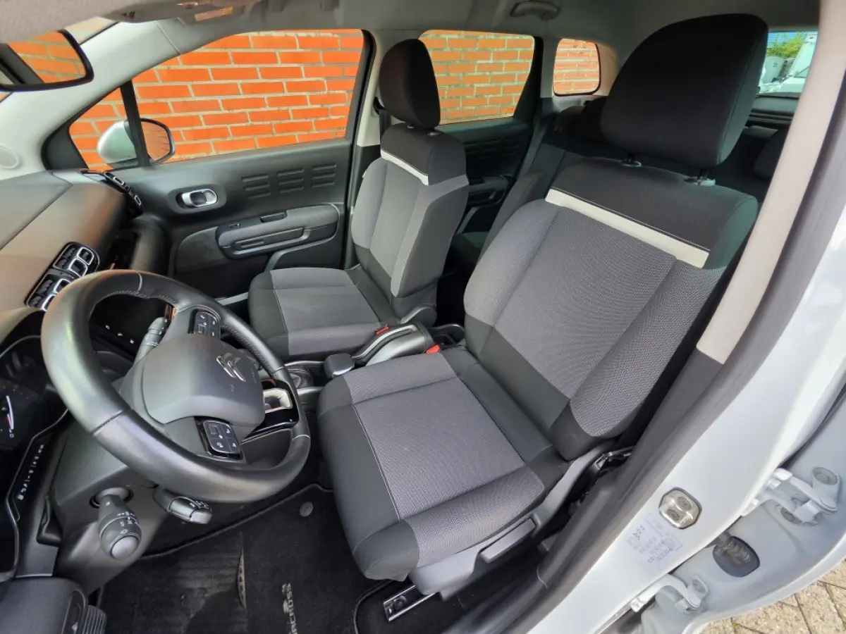 1.2 PT 130PK Automaat Business Clima Velgen Carplay