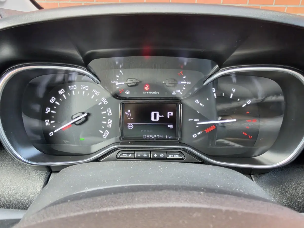 1.2 PT 130PK Automaat Business Clima Velgen Carplay