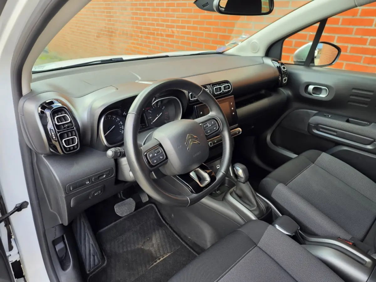 1.2 PT 130PK Automaat Business Clima Velgen Carplay