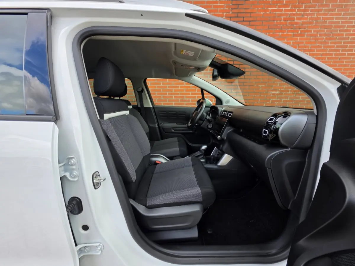 1.2 PT 130PK Automaat Business Clima Velgen Carplay