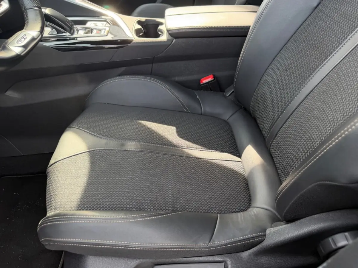 1.2 PT GT AUTOMAAT NAVI AIRCO/ECC PDC