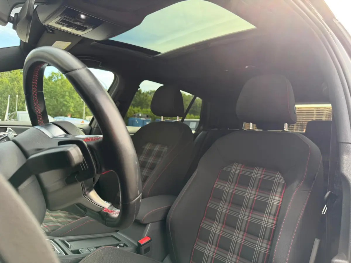 2.0 TSI GTI Performance | 3/6/12MND GARANTIE | PANO | LED | ACC | TREKHAAK | NAVI | STOELVERW. |