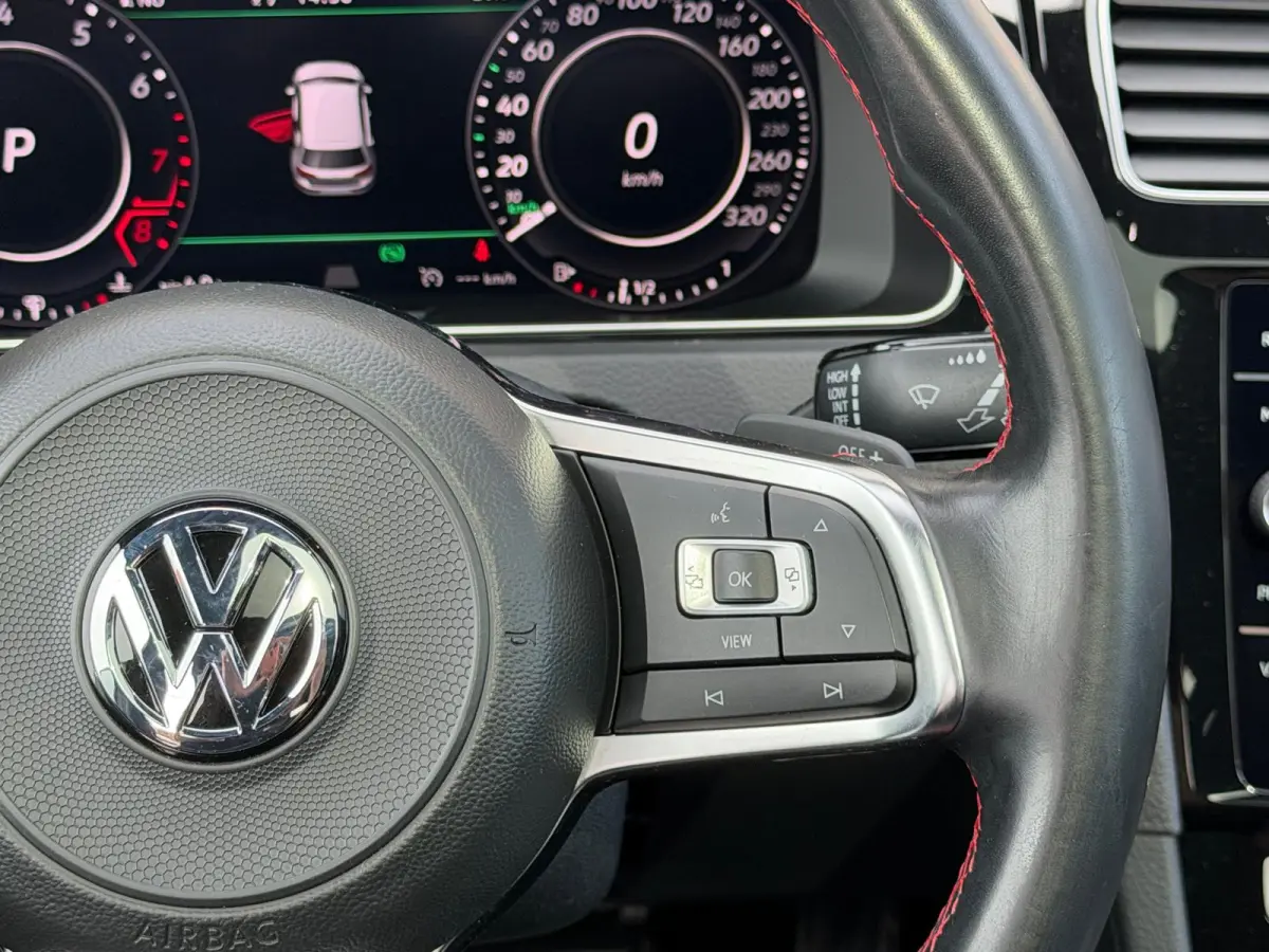 2.0 TSI GTI Performance | 3/6/12MND GARANTIE | PANO | LED | ACC | TREKHAAK | NAVI | STOELVERW. |