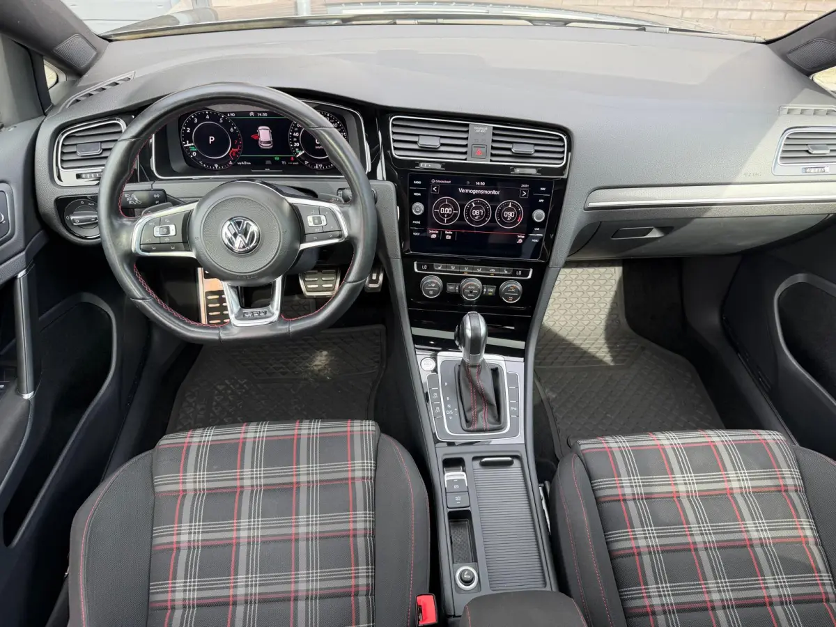2.0 TSI GTI Performance | 3/6/12MND GARANTIE | PANO | LED | ACC | TREKHAAK | NAVI | STOELVERW. |