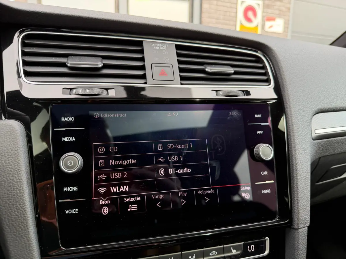 2.0 TSI GTI Performance | 3/6/12MND GARANTIE | PANO | LED | ACC | TREKHAAK | NAVI | STOELVERW. |