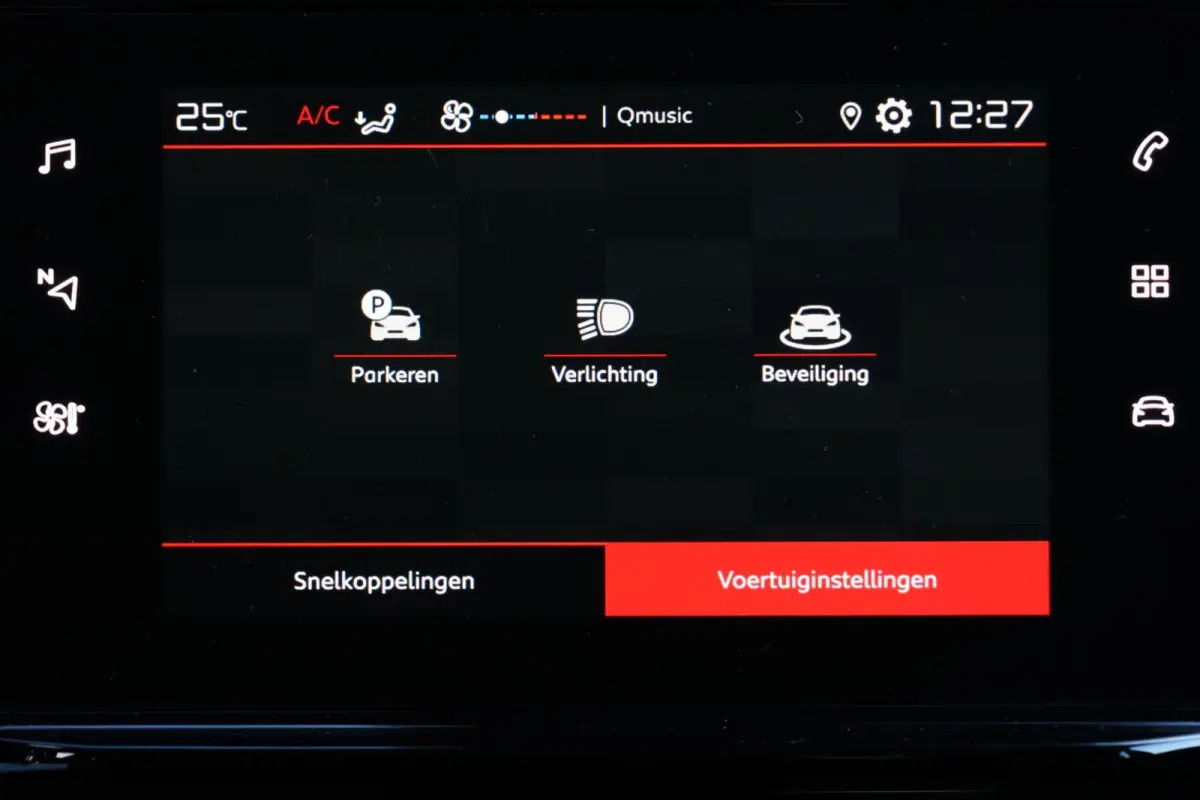 1.2 PureTech S&S Feel, NL, LED, CarPlay