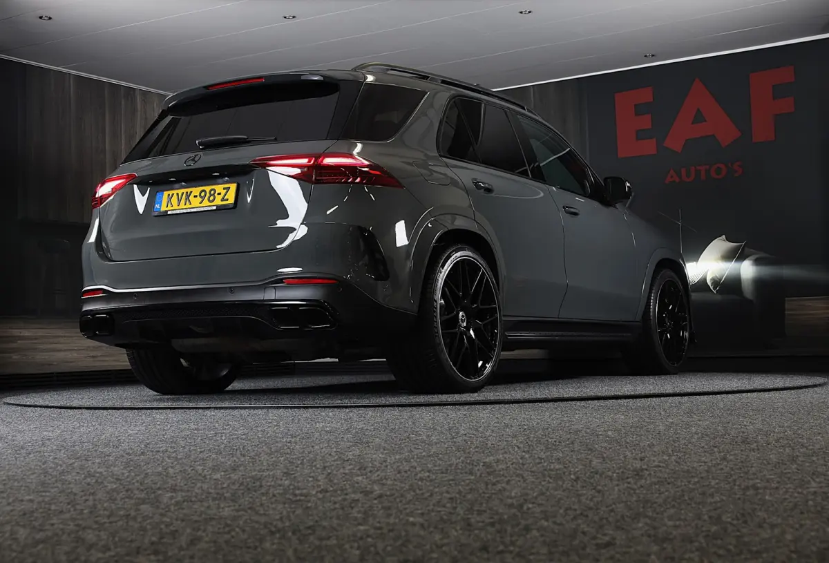 400 e 4MATIC AMG 63 Look / Massage / Memory / Acc / Luchtvering / Burmester / Leder / Head Up / Pano