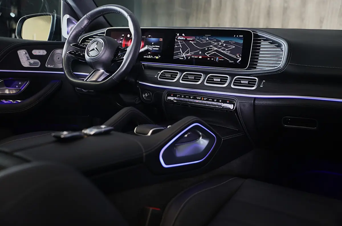 400 e 4MATIC AMG 63 Look / Massage / Memory / Acc / Luchtvering / Burmester / Leder / Head Up / Pano