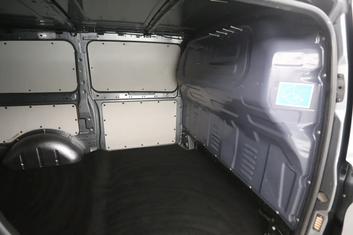 119 CDI Lang 191PK | Automaat | Clima | Camera | Cruise | Carplay | 3 Zits | Trekhaak | LED