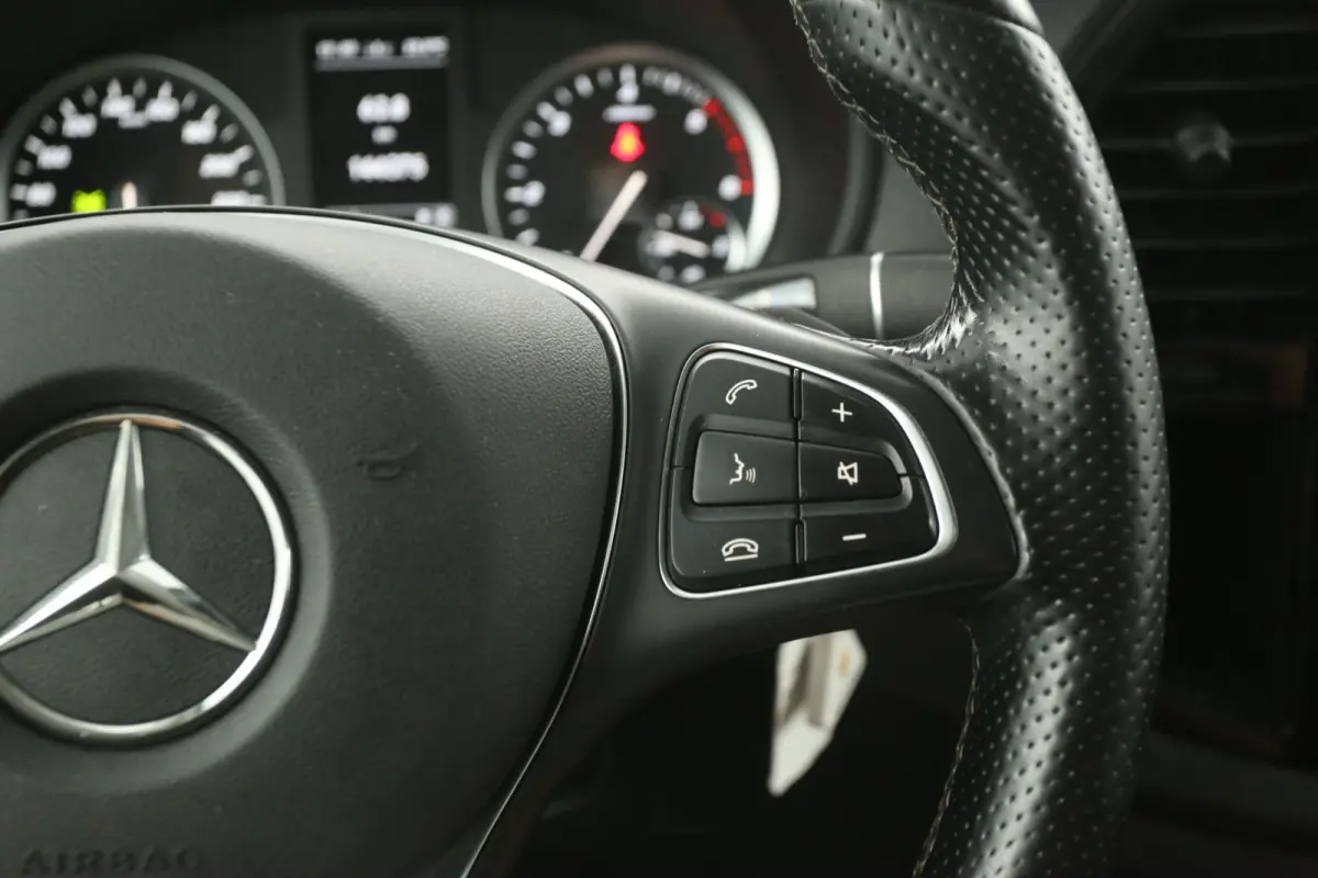 119 CDI Lang 191PK | Automaat | Clima | Camera | Cruise | Carplay | 3 Zits | Trekhaak | LED