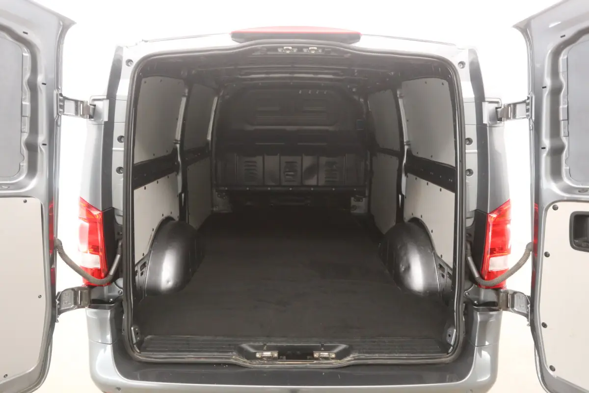 119 CDI Lang 191PK | Automaat | Clima | Camera | Cruise | Carplay | 3 Zits | Trekhaak | LED