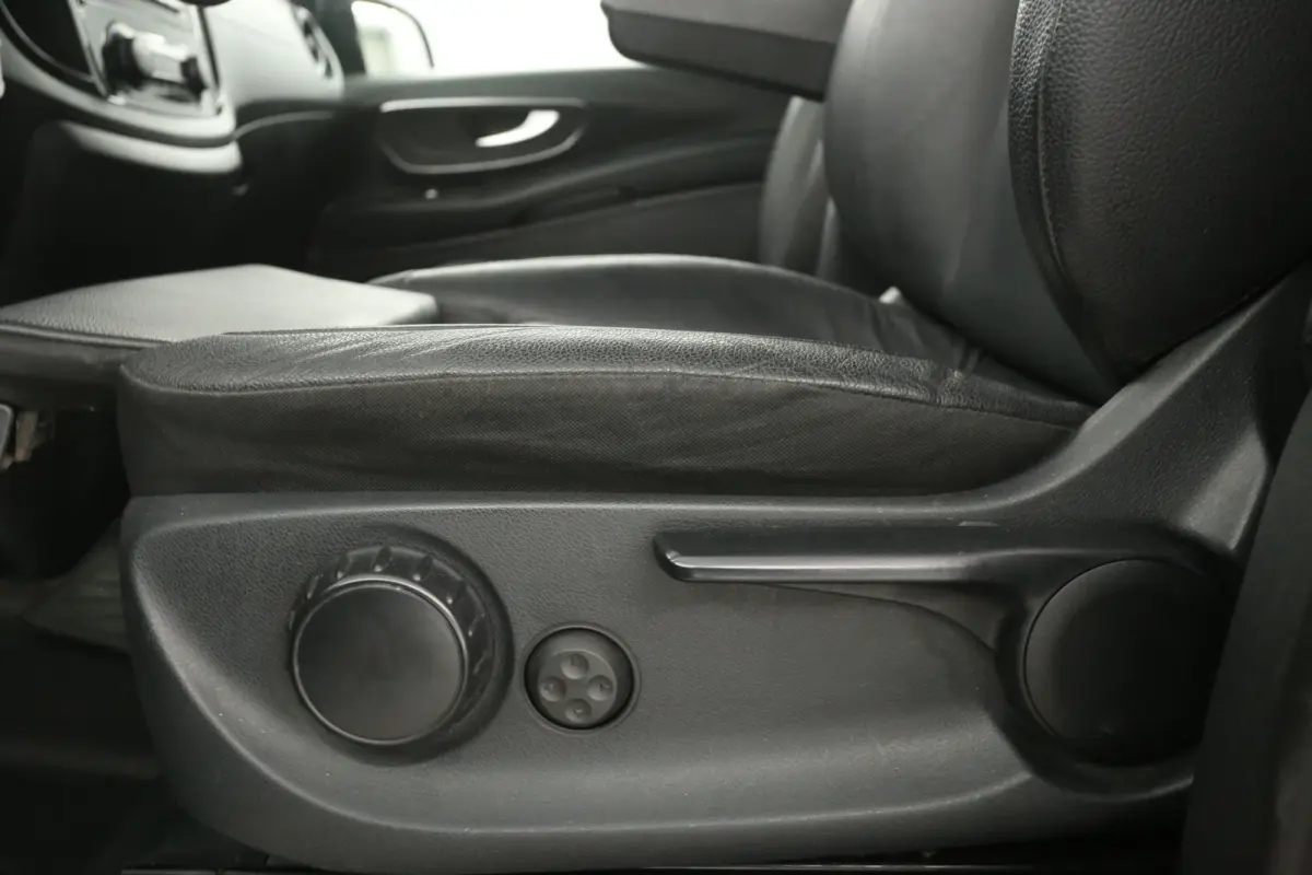 119 CDI Lang 191PK | Automaat | Clima | Camera | Cruise | Carplay | 3 Zits | Trekhaak | LED