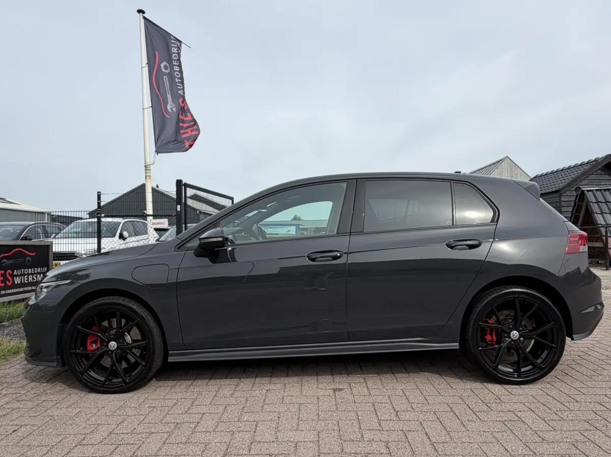 1.4 eHybrid GTE 245pk Urano grey