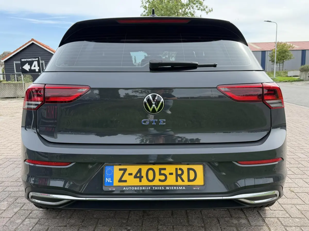 1.4 eHybrid GTE 245pk Urano grey