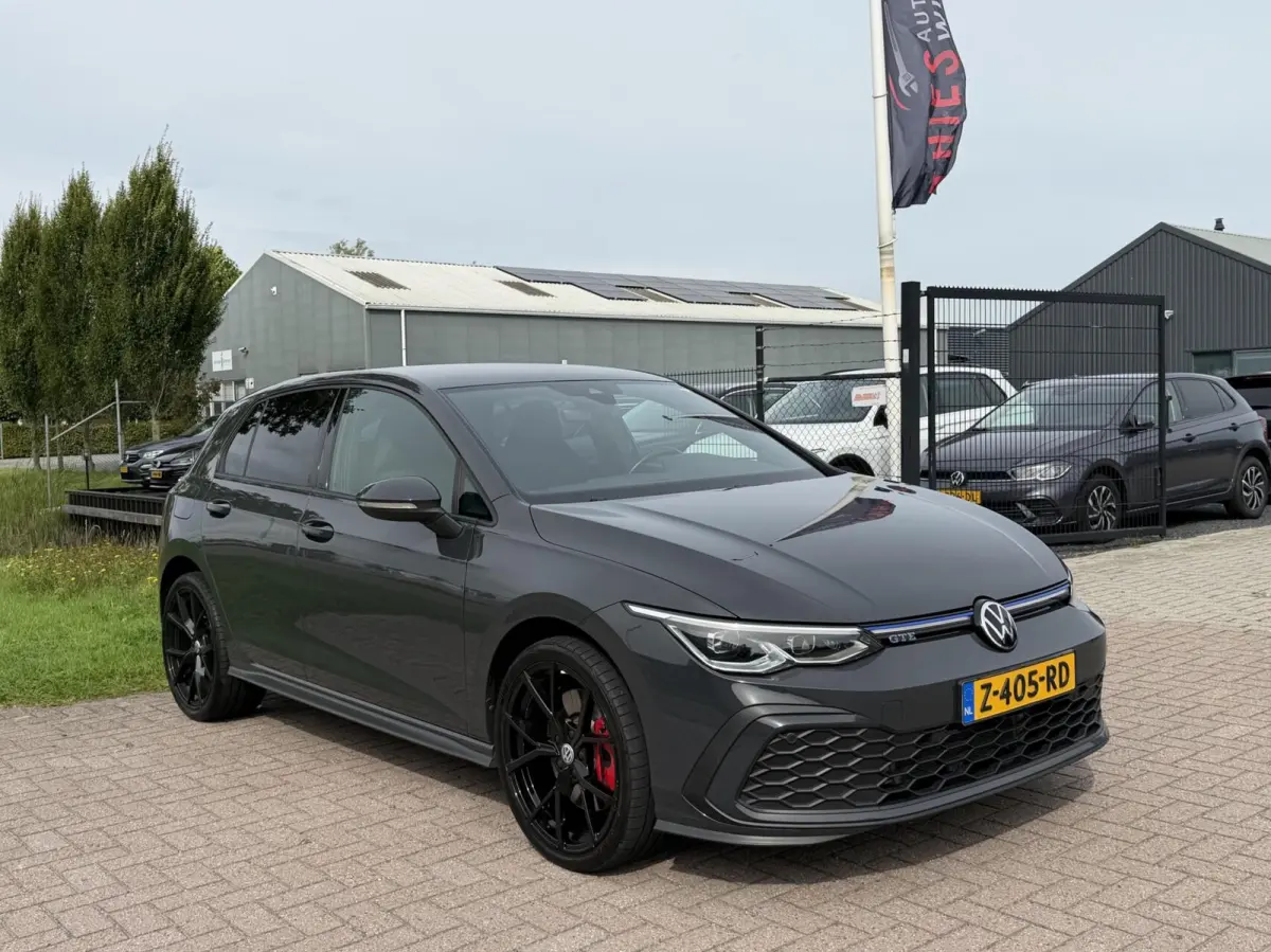 1.4 eHybrid GTE 245pk Urano grey