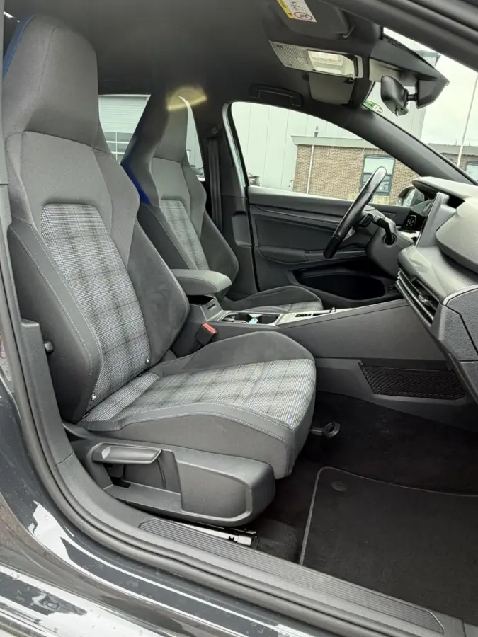 1.4 eHybrid GTE 245pk Urano grey