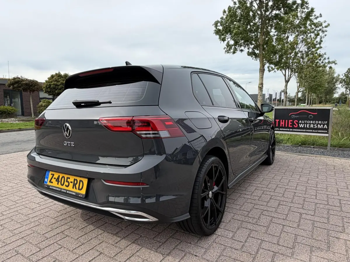 1.4 eHybrid GTE 245pk Urano grey