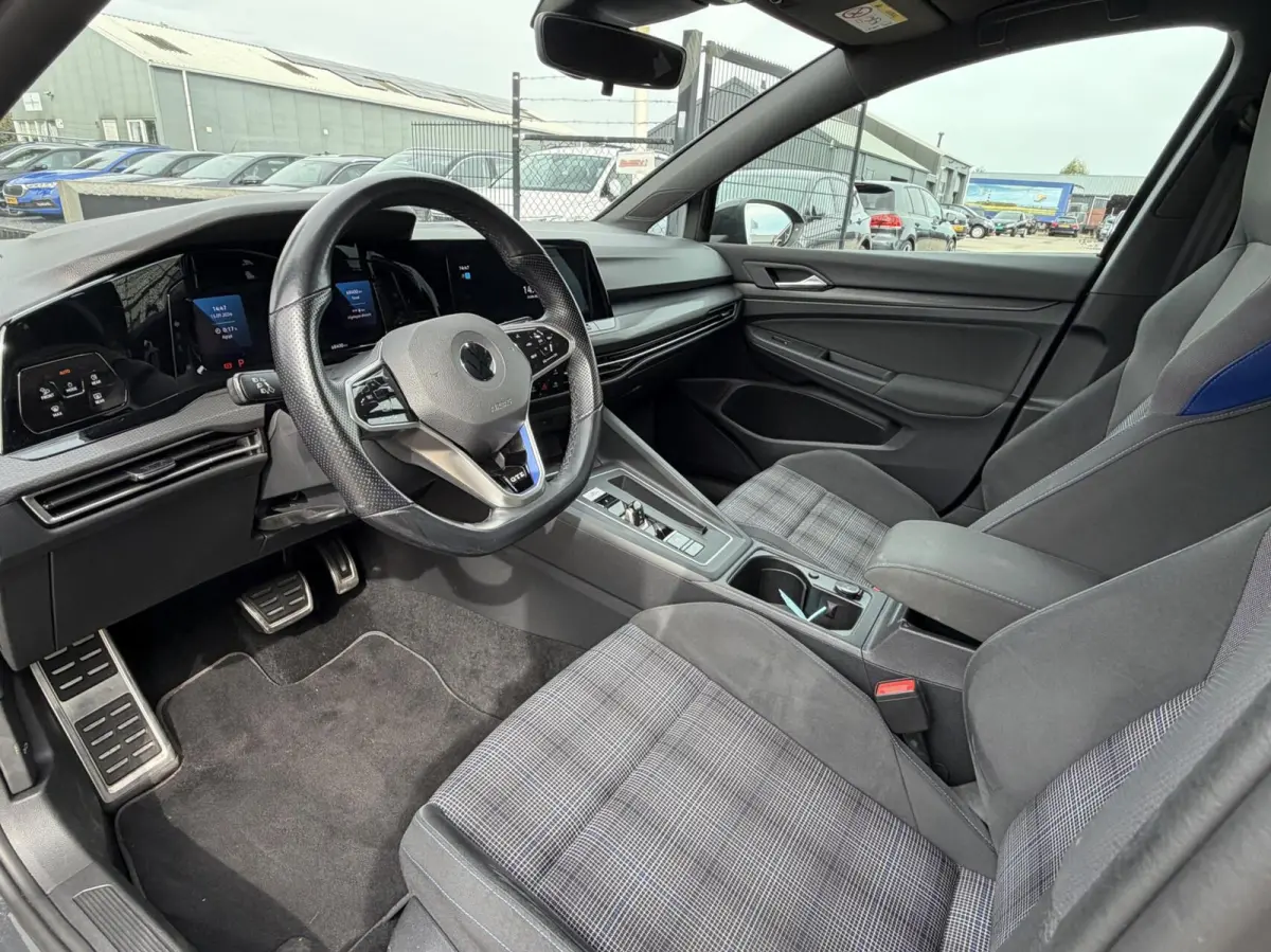 1.4 eHybrid GTE 245pk Urano grey