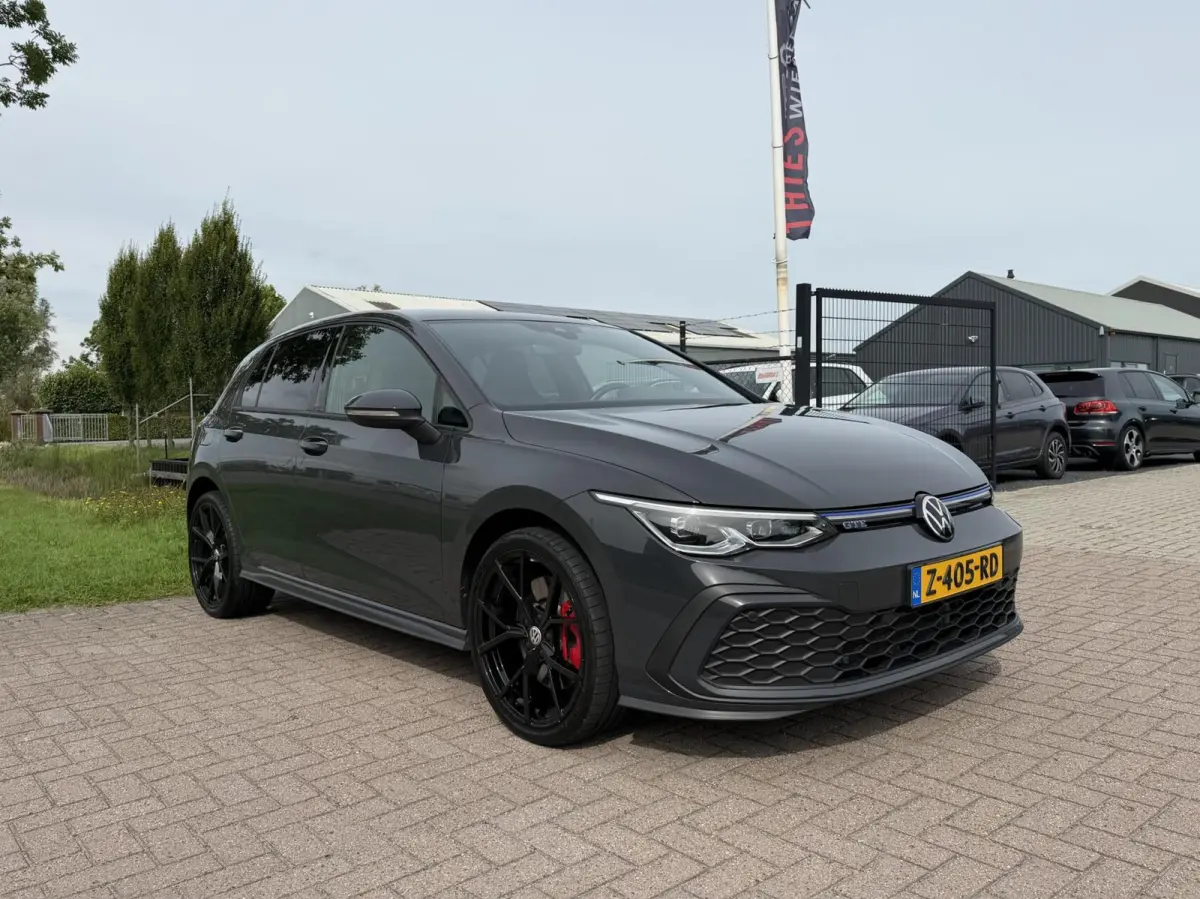 1.4 eHybrid GTE 245pk Urano grey