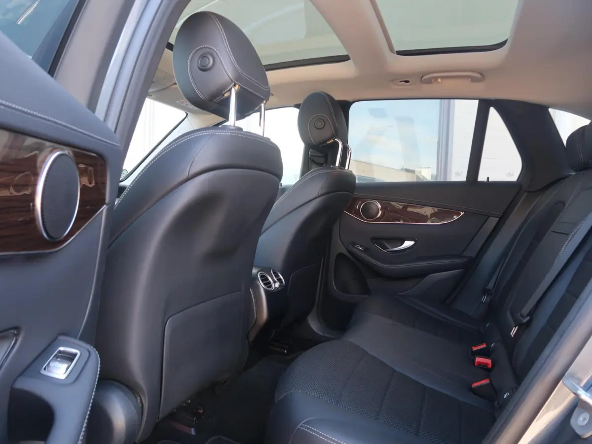 4MATIC PANORAMADAK|TREKHAAK|HEAD-UP|MEMORY|CARPLAY|DEALER ONDERHOUDEN