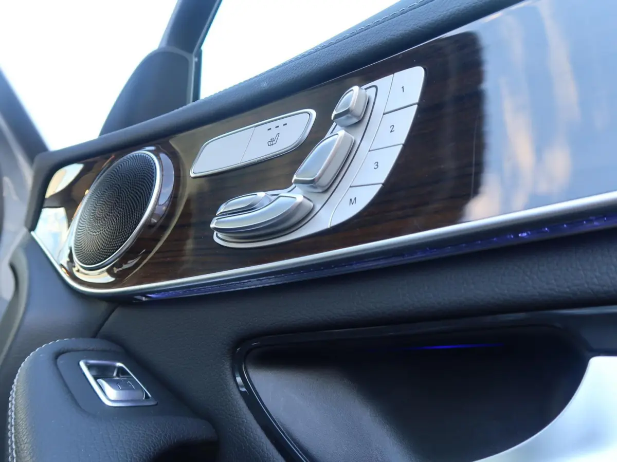 4MATIC PANORAMADAK|TREKHAAK|HEAD-UP|MEMORY|CARPLAY|DEALER ONDERHOUDEN