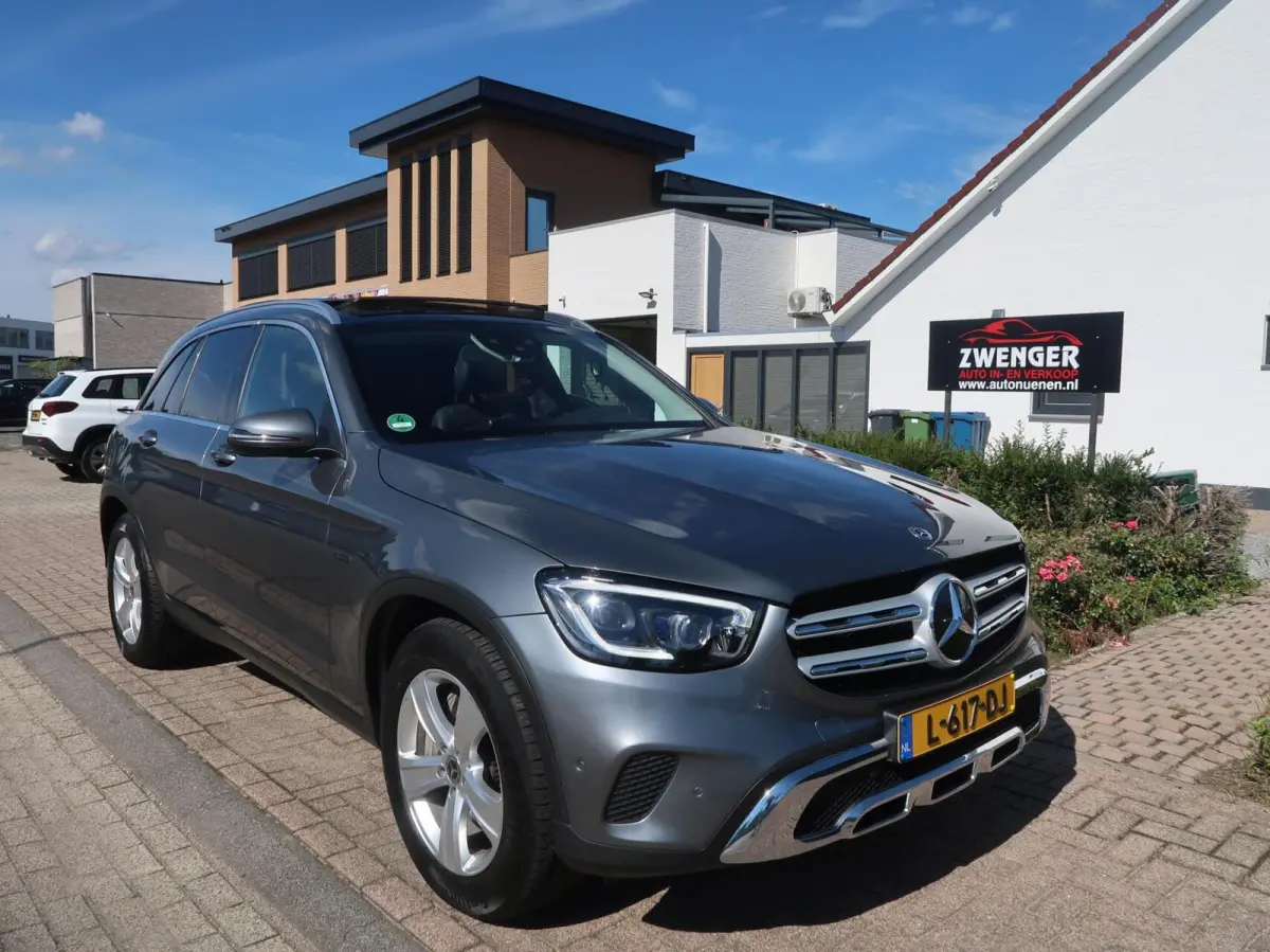 4MATIC PANORAMADAK|TREKHAAK|HEAD-UP|MEMORY|CARPLAY|DEALER ONDERHOUDEN