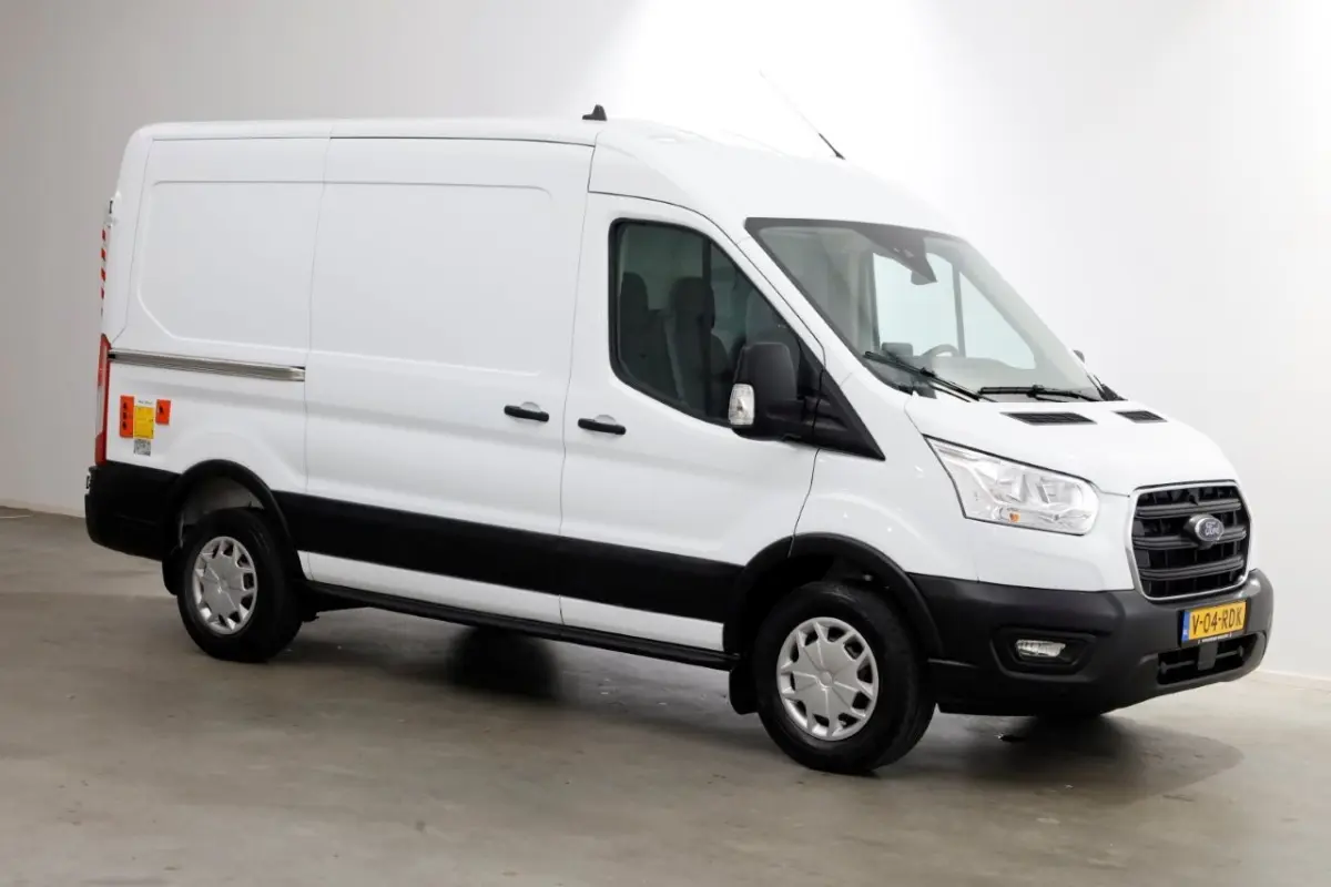 2.0 TDCI 130pk E6 L2H2 Trend Airco/Navi/ACC/Laadklep 500kg 11-2019