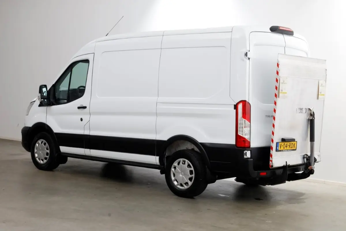 2.0 TDCI 130pk E6 L2H2 Trend Airco/Navi/ACC/Laadklep 500kg 11-2019