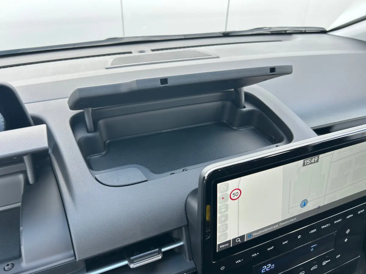 Dubbel Cabine UNIEK! | Dubbele Cabine | Trekhaak 1500 KG Trekgewicht | Navigatie | Airco Automatisch | +