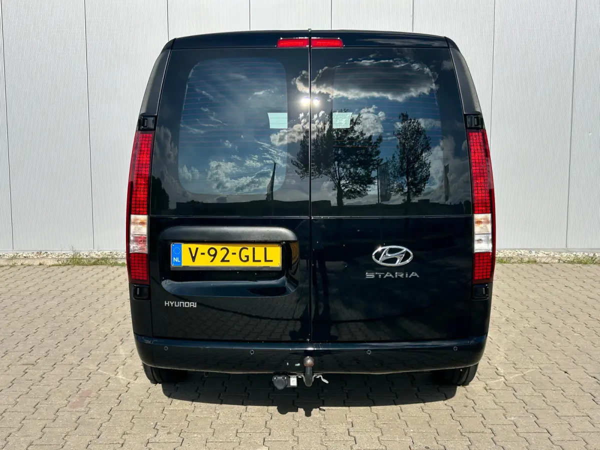 Dubbel Cabine UNIEK! | Dubbele Cabine | Trekhaak 1500 KG Trekgewicht | Navigatie | Airco Automatisch | +
