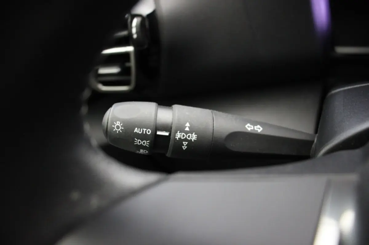 Feel X 50 kWh - Carplay, Cruise, Clima, SOH 96,31% Copy