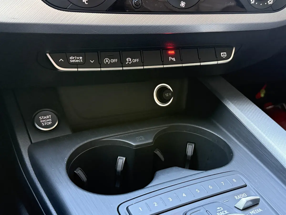 40 TDI Design Pro Line | Leder | Dealeronderhouden | Stoelverwarming