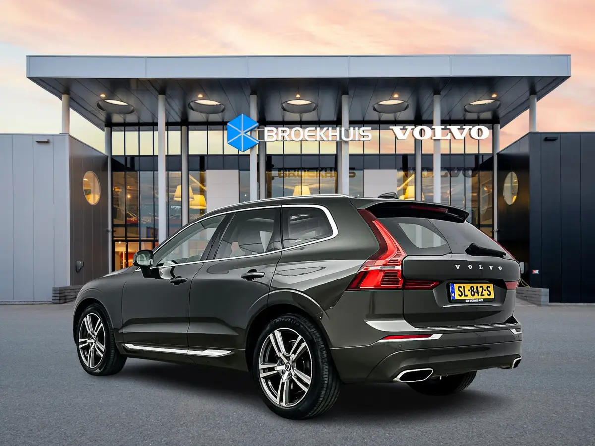 T5 AWD Inscription | 20" | Luchtvering | Trekhaak |  Geventileerd Nappa | Head-Up | Panoramadak | 360 Camera | Full LED | Parkeerverwarming