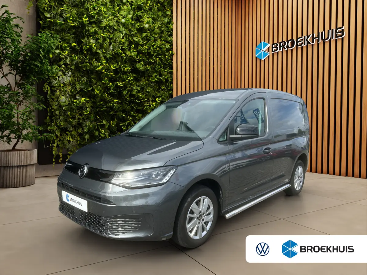 2.0 TDI Style DSG | Trekhaak | Camera | LED Koplampen | Achteruitrijcamera | Airco (automatisch) | Betonplex in laadruimte
