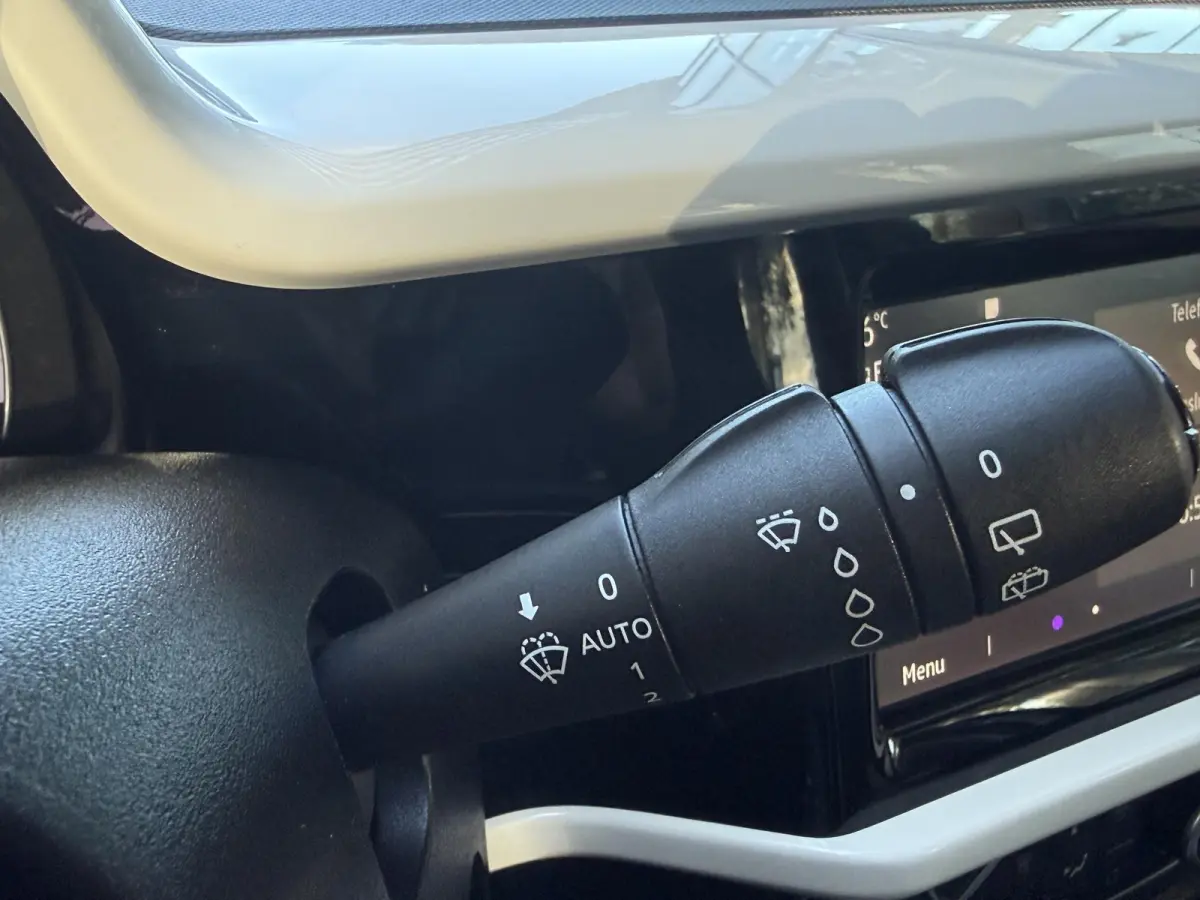 0.9 TCe Intens AUTOMAAT | Climate Control | Cruise Control | Parkeersensoren | Licht metalen velgen