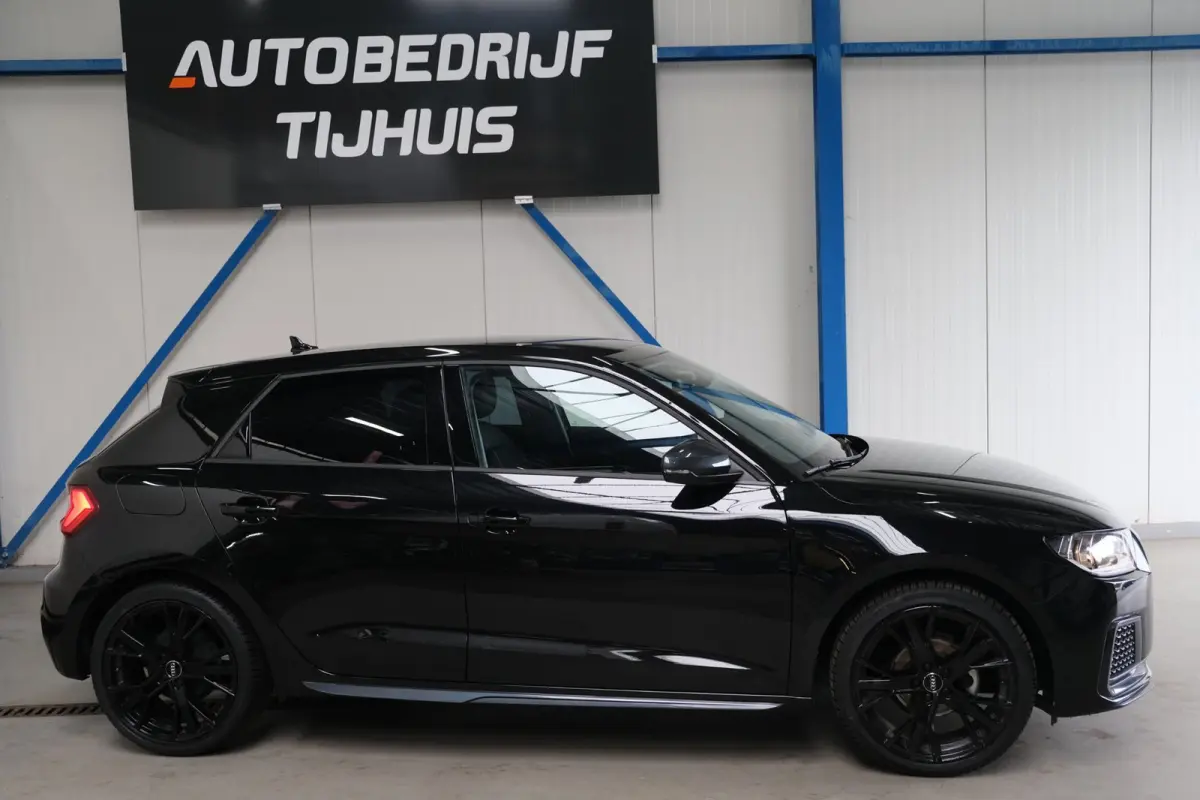 25 TFSI Advanced edition - N.A.P. Airco, Cruise, Virtual display, Carplay, PDC.