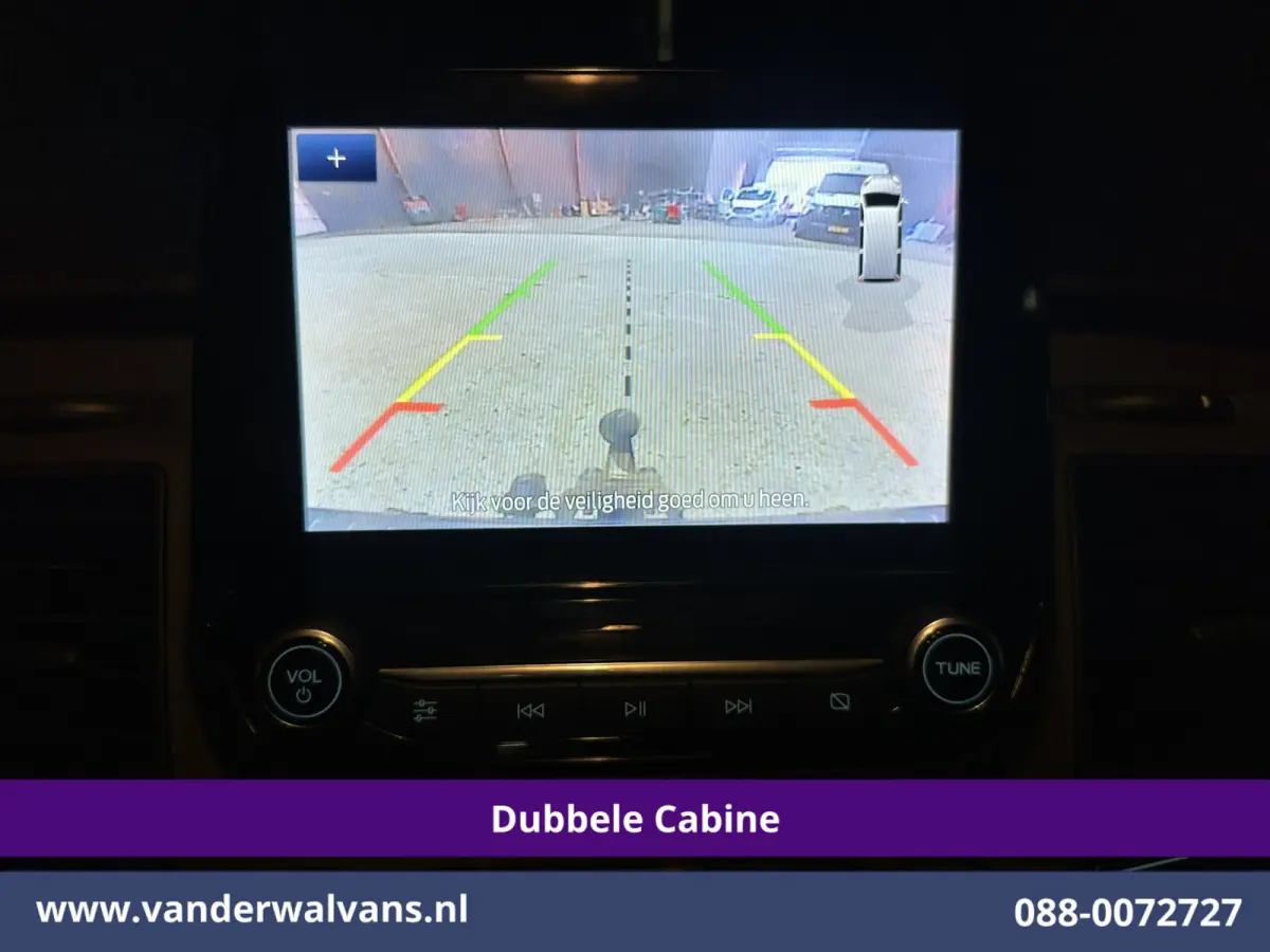 2.0 TDCI 131pk Automaat L2H1 Dubbele Cabine Euro6 Airco | 6-Zits | Camera | Navigatie | LED | Apple Carplay Adaptieve Cruisecontrol, Android Auto, Trekhaak, Verwarmde Voorruit, Parkeersensor