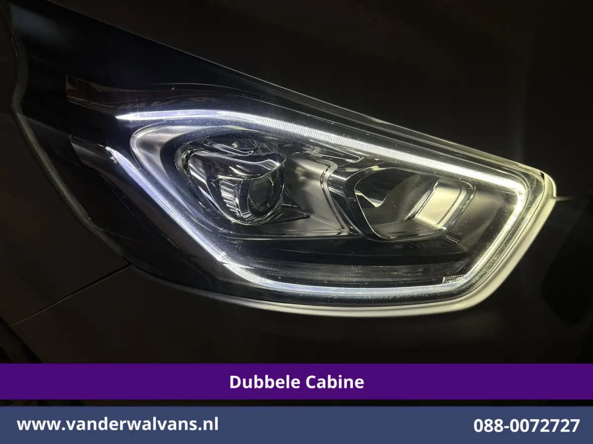 2.0 TDCI 131pk Automaat L2H1 Dubbele Cabine Euro6 Airco | 6-Zits | Camera | Navigatie | LED | Apple Carplay Adaptieve Cruisecontrol, Android Auto, Trekhaak, Verwarmde Voorruit, Parkeersensor