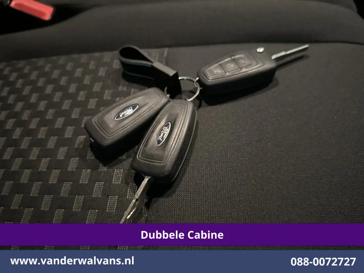 2.0 TDCI 131pk Automaat L2H1 Dubbele Cabine Euro6 Airco | 6-Zits | Camera | Navigatie | LED | Apple Carplay Adaptieve Cruisecontrol, Android Auto, Trekhaak, Verwarmde Voorruit, Parkeersensor