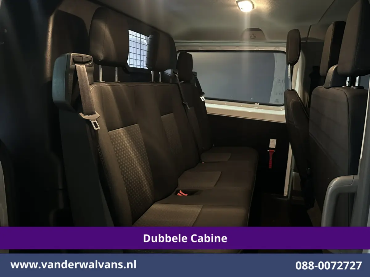 2.0 TDCI 131pk Automaat L2H1 Dubbele Cabine Euro6 Airco | 6-Zits | Camera | Navigatie | LED | Apple Carplay Adaptieve Cruisecontrol, Android Auto, Trekhaak, Verwarmde Voorruit, Parkeersensor