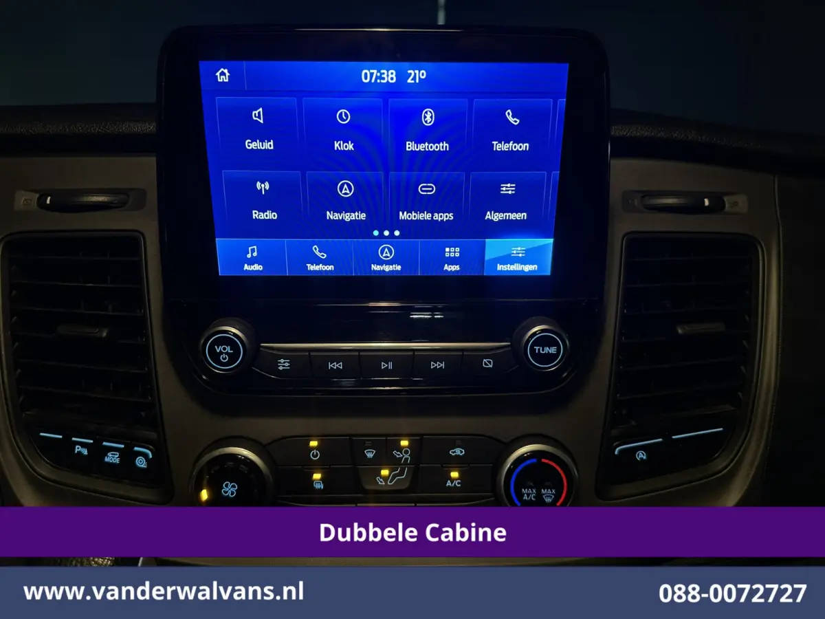 2.0 TDCI 131pk Automaat L2H1 Dubbele Cabine Euro6 Airco | 6-Zits | Camera | Navigatie | LED | Apple Carplay Adaptieve Cruisecontrol, Android Auto, Trekhaak, Verwarmde Voorruit, Parkeersensor