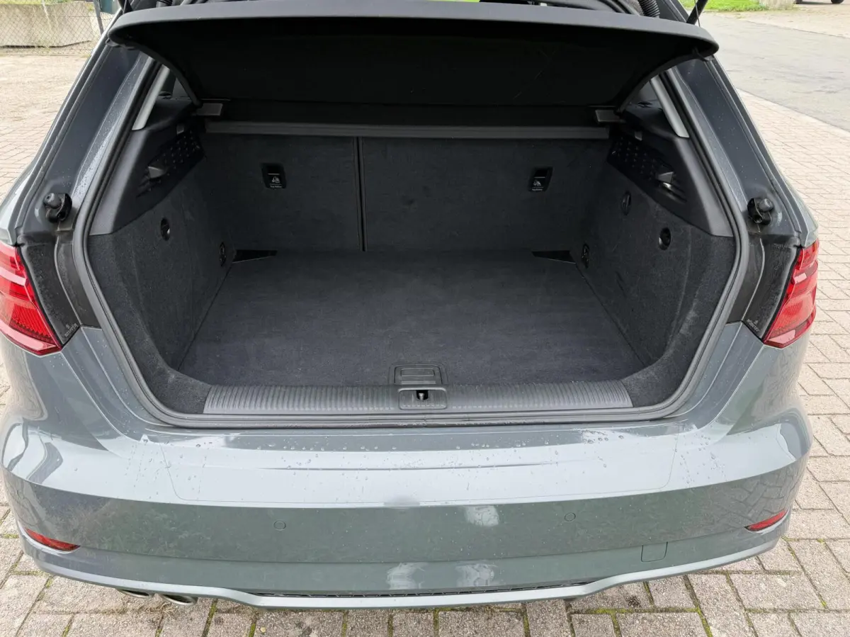 35 TFSI S-line 150PK CoD Advance Nano Grey